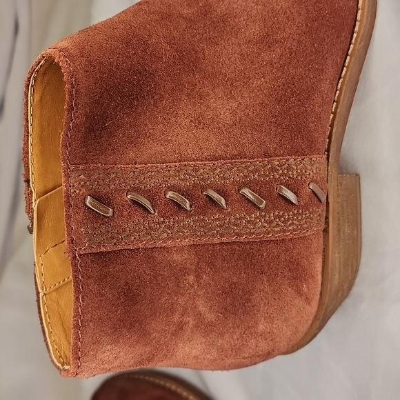 Boho Ginger Suede Ankle Boots - Picture 7 of 8